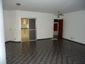 Alugar Apartamento / Padrão em Ribeirão Preto. apenas R$ 1.200,00