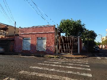 Alugar Comercial / Salão em Ribeirão Preto. apenas R$ 800,00