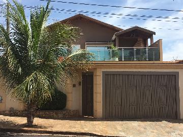 Alugar Casa / Padrão em Ribeirão Preto. apenas R$ 2.900,00