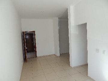 Alugar Apartamento / Padrão em Ribeirão Preto. apenas R$ 400.000,00