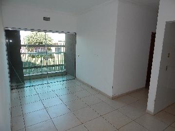 Alugar Apartamento / Padrão em Ribeirão Preto. apenas R$ 1.300,00