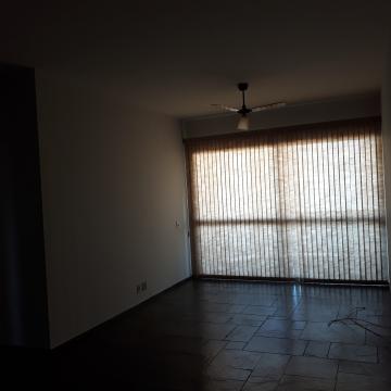 Alugar Apartamento / Padrão em Ribeirão Preto. apenas R$ 380.000,00