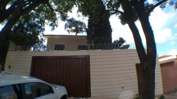 Alugar Casa / Padrão em Ribeirão Preto. apenas R$ 3.400,00
