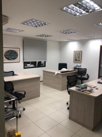 imagem 3 - Comercial - Sala imagem 3 - Comercial - Sala