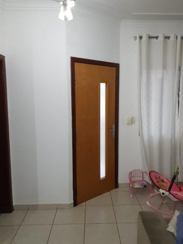 Alugar Casa / Condomínio em Ribeirão Preto. apenas R$ 1.350,00