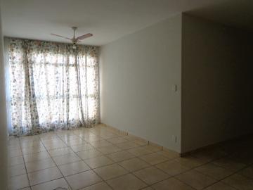 Alugar Apartamento / Padrão em Ribeirão Preto. apenas R$ 900,00