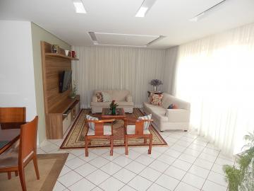 Alugar Apartamento / Padrão em Ribeirão Preto. apenas R$ 620.000,00