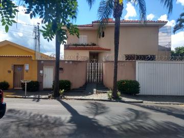 Alugar Casa / Padrão em Ribeirão Preto. apenas R$ 910.000,00