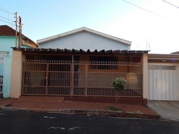 Alugar Casa / Padrão em Ribeirão Preto. apenas R$ 1.200,00