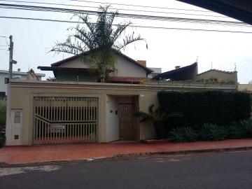 Alugar Casa / Padrão em Ribeirão Preto. apenas R$ 2.800,00