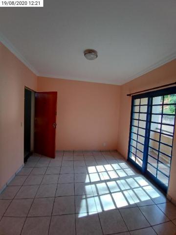 Alugar Apartamento / Padrão em Ribeirão Preto R$ 675,00 - Foto 1 Alugar Apartamento / Padrão em Ribeirão Preto R$ 675,00 - Foto 1