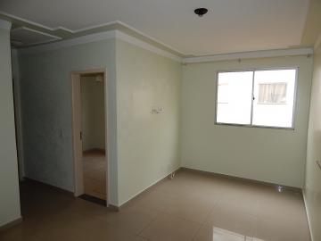 Alugar Apartamento / Padrão em Ribeirão Preto. apenas R$ 600,00