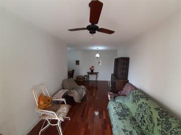 Alugar Apartamento / Padrão em Ribeirão Preto. apenas R$ 900,00