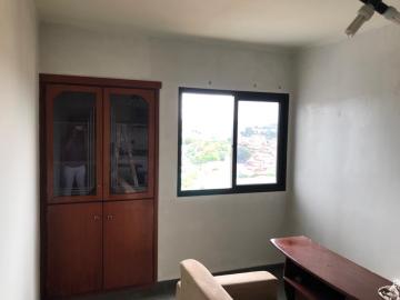 Alugar Apartamento / Padrão em Ribeirão Preto. apenas R$ 690,00
