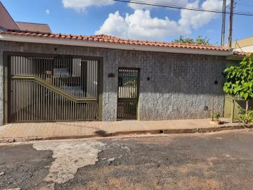 Alugar Casa / Padrão em Ribeirão Preto. apenas R$ 405.000,00
