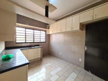 Alugar Casa / Padrão em Ribeirão Preto R$ 1.600,00 - Foto 10 Alugar Casa / Padrão em Ribeirão Preto R$ 1.600,00 - Foto 10