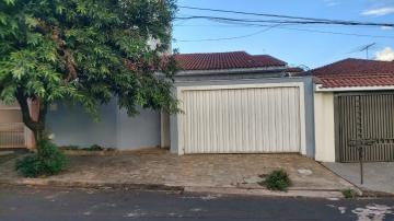 Alugar Casa / Padrão em Ribeirão Preto. apenas R$ 2.600,00