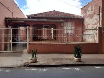 Alugar Casa / Padrão em Ribeirão Preto. apenas R$ 1.400,00