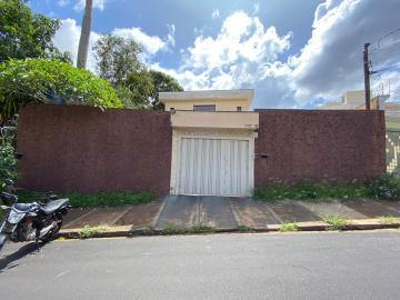 Alugar Casa / Padrão em Ribeirão Preto. apenas R$ 6.400,00