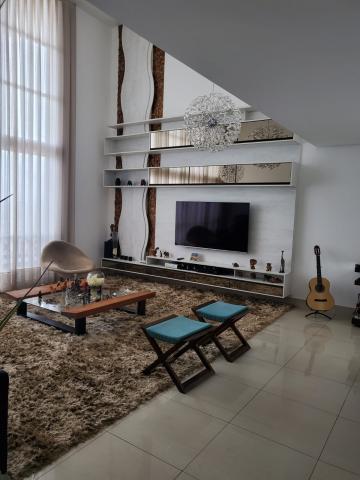 Alugar Apartamento / Padrão em Ribeirão Preto. apenas R$ 2.230.000,00