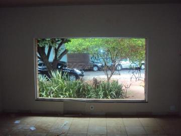 Casa comercial no Jardim Sumaré (Zona Sul) em RibeIrão Preto-SP