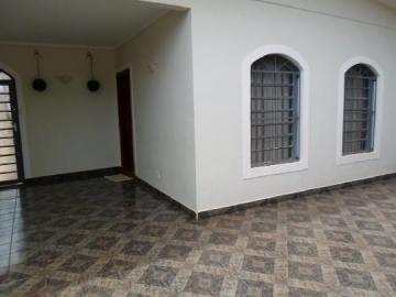 Alugar Casa / Padrão em Ribeirão Preto. apenas R$ 2.100,00