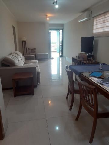 Alugar Apartamento / Padrão em Ribeirão Preto. apenas R$ 1.100,00