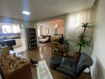 Alugar Apartamento / Padrão em Ribeirão Preto. apenas R$ 299.000,00