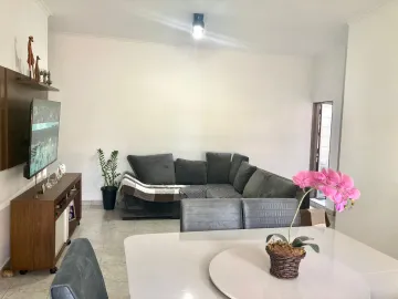 Alugar Apartamento / Padrão em Ribeirão Preto. apenas R$ 820,00