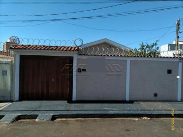 Alugar Casa / Padrão em Ribeirão Preto. apenas R$ 1.000,00