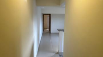 Alugar Apartamento / Padrão em Ribeirão Preto. apenas R$ 1.400,00