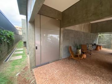Alugar Casa / Condomínio em Ribeirão Preto. apenas R$ 18.000,00