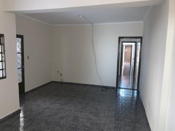 Alugar Casa / Padrão em Ribeirão Preto. apenas R$ 1.550,00
