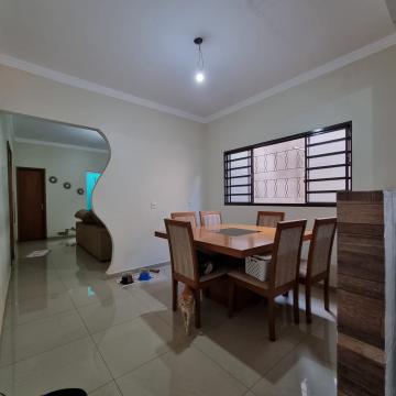 Alugar Casa / Padrão em Ribeirão Preto. apenas R$ 330.000,00