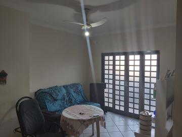 Alugar Apartamento / Padrão em Ribeirão Preto. apenas R$ 244.000,00