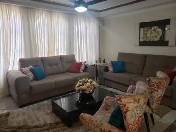 Alugar Casa / Padrão em Ribeirão Preto. apenas R$ 742.000,00