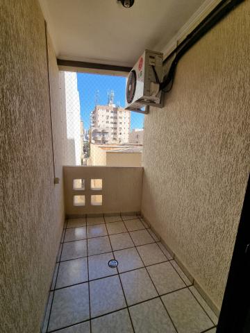 apartamento com elevador no Jardim Ana Maria