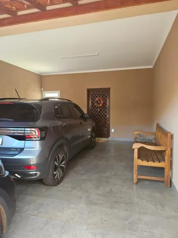 Alugar Casa / Padrão em Ribeirão Preto. apenas R$ 640.000,00
