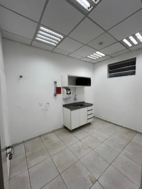 imagem 5 - Imóvel comercial, Avenida de grande fluxo, bairro Lagoinha, Zona Leste Ribeirão Preto SP imagem 5 - Imóvel comercial, Avenida de grande fluxo, bairro Lagoinha, Zona Leste Ribeirão Preto SP