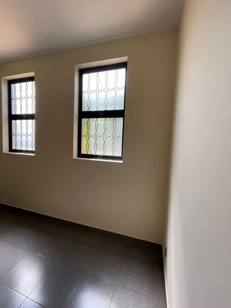 Alugar Casa / Padrão em Ribeirão Preto. apenas R$ 2.850,00