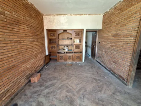 imagem 4 - Casa mista, bairro Jardim Sumaré, Zona Sul em Ribeirão Preto/SP; imagem 4 - Casa mista, bairro Jardim Sumaré, Zona Sul em Ribeirão Preto/SP;