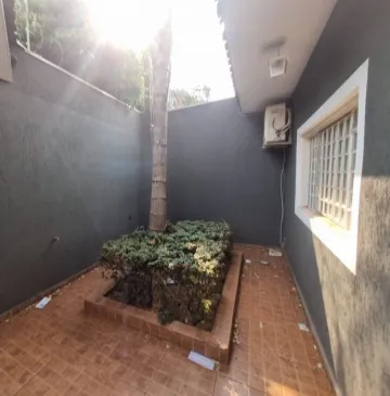 imagem 2 - Casa sobrado no bairro Planalto Verde, Zona Norte, em Ribeirão Preto/SP; imagem 2 - Casa sobrado no bairro Planalto Verde, Zona Norte, em Ribeirão Preto/SP;