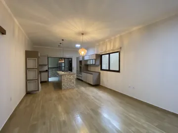 Alugar Casa / Padrão em Brodowski. apenas R$ 650.000,00