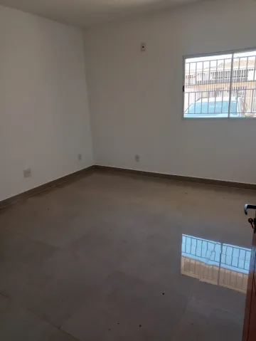 Apartamento padrão térreo com quintal, bairro Palmares, Zona Leste, Ribeirão Preto SP