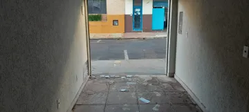 Alugar Comercial / Salão em Ribeirão Preto. apenas R$ 1.100,00