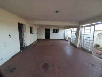 Alugar Casa / Padrão em Ribeirão Preto. apenas R$ 6.000,00