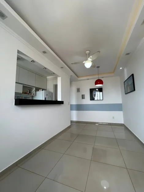 Alugar Apartamento / Padrão em Ribeirão Preto. apenas R$ 190.000,00