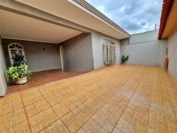Alugar Casa / Padrão em Ribeirão Preto. apenas R$ 650.000,00