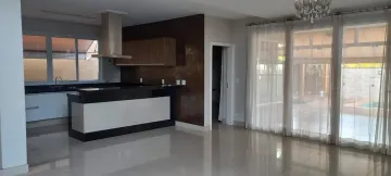 Alugar Casa / Condomínio em Ribeirão Preto. apenas R$ 13.000,00