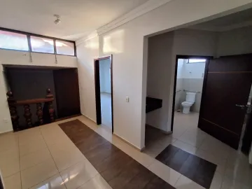 Alugar Casa / Padrão em Ribeirão Preto. apenas R$ 950,00